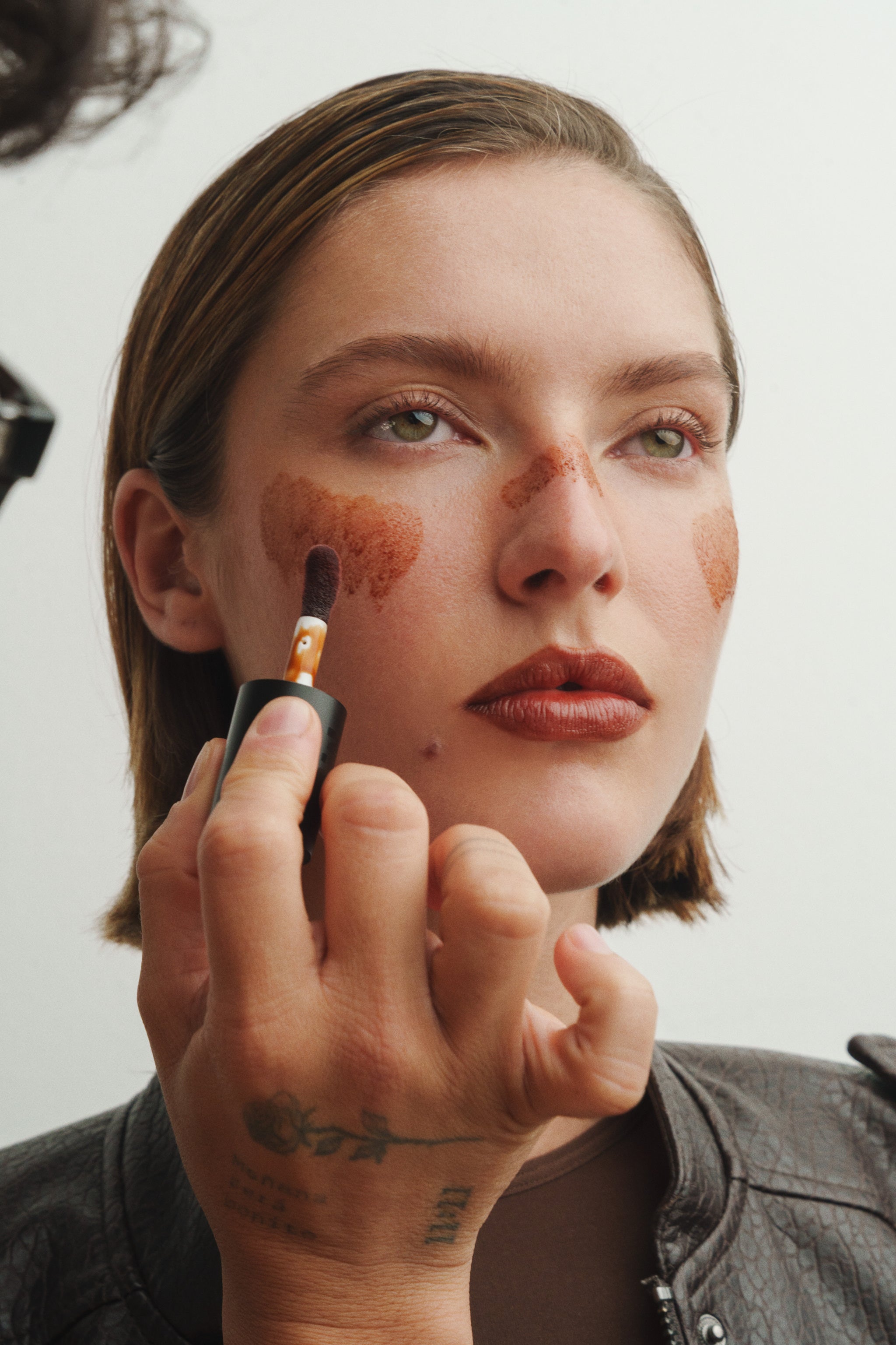 TINTA HIDRATANTE LABIOS Y MEJILLAS - CHOCO LATTE