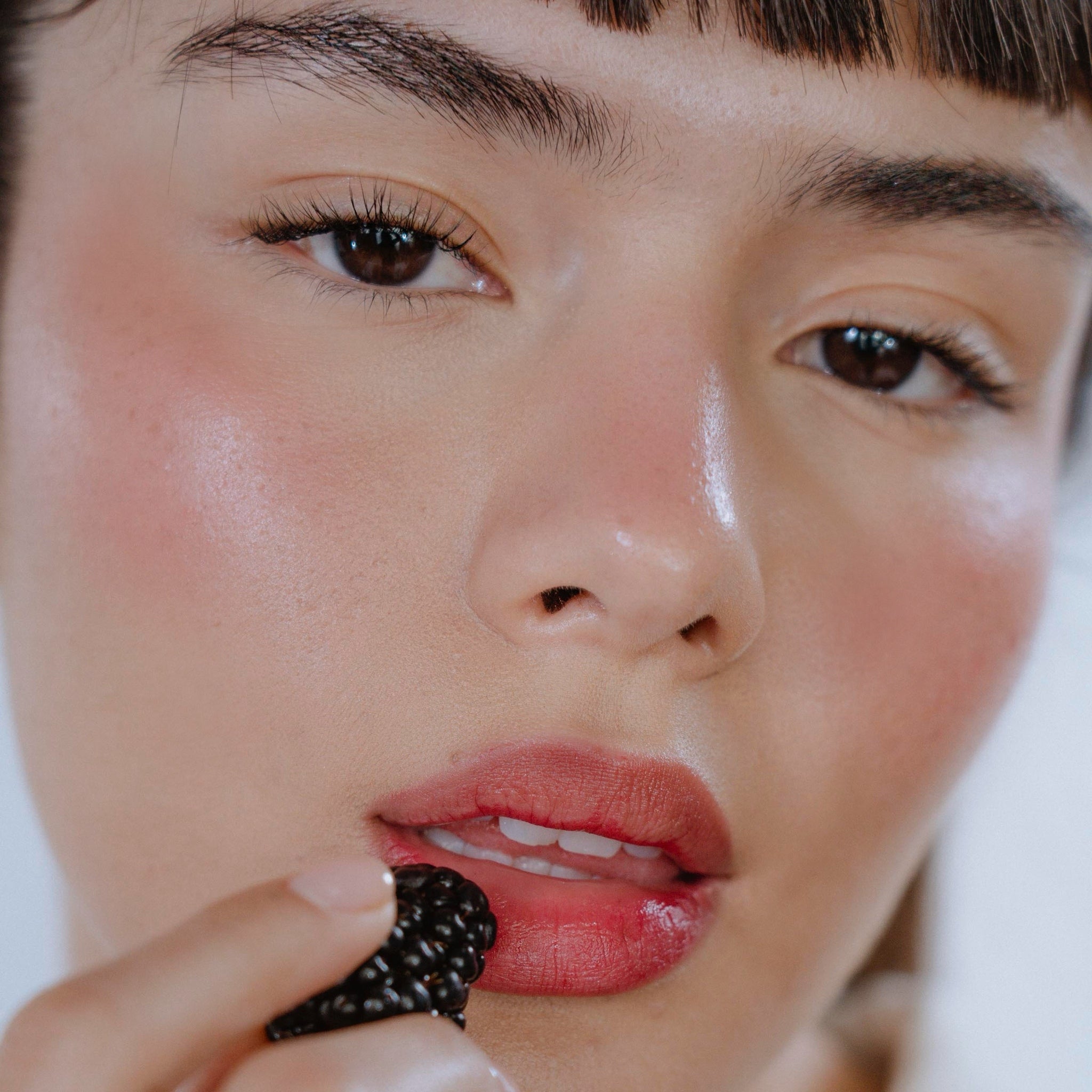 TINTA HIDRATANTE LABIOS Y MEJILLAS - BITTEN BERRY